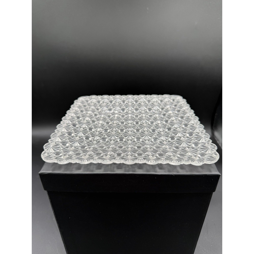 L.G. Wright Glass 7" Square Salad Plate – Daisy & Button – Clear ✨🍽️ Vintage